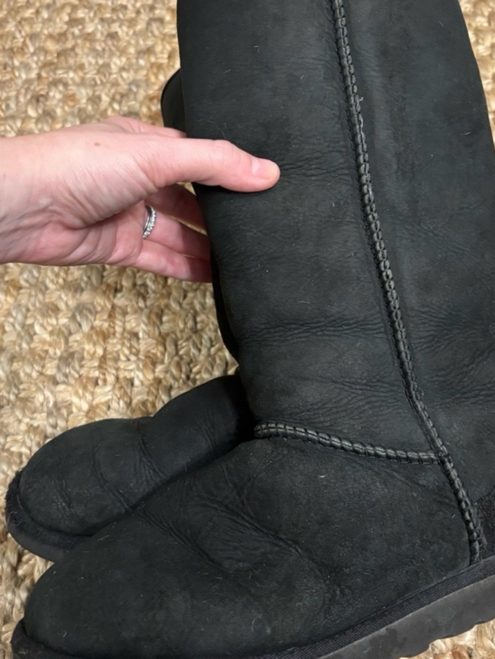 Ugg Boots - Picture 4 of 8